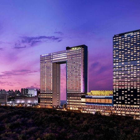 Novotel Suites Ambassador Seoul Yongsan מראה חיצוני תמונה