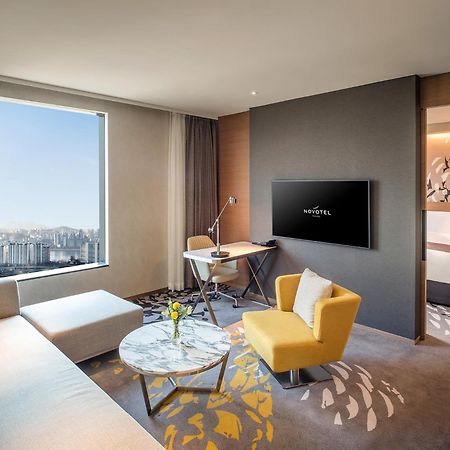 Novotel Suites Ambassador Seoul Yongsan מראה חיצוני תמונה