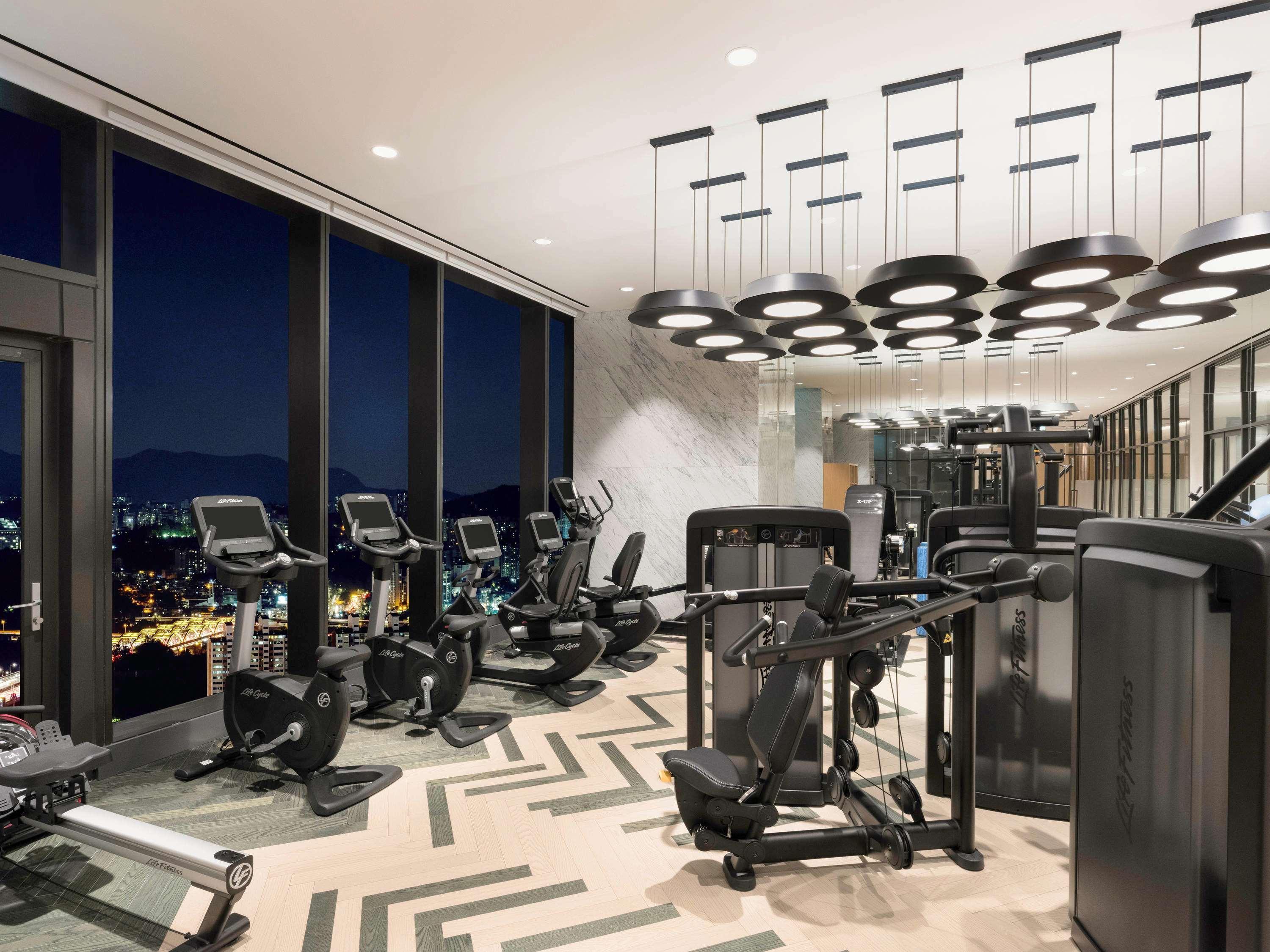 Novotel Suites Ambassador Seoul Yongsan מראה חיצוני תמונה