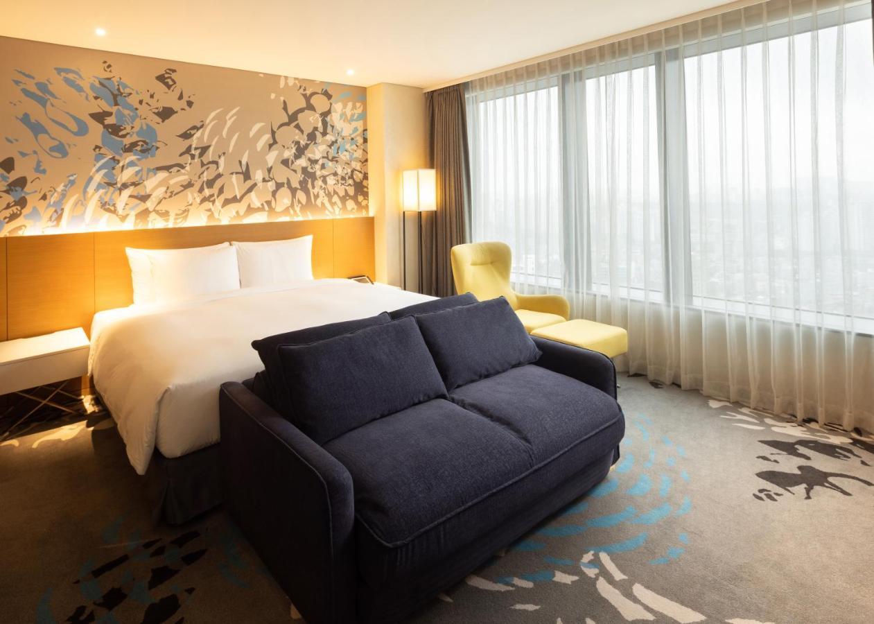 Novotel Suites Ambassador Seoul Yongsan מראה חיצוני תמונה