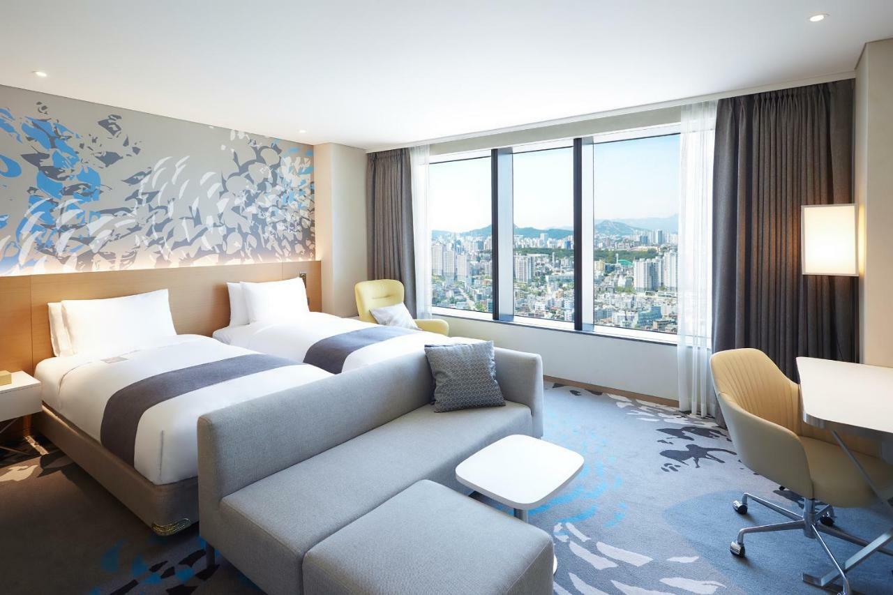 Novotel Suites Ambassador Seoul Yongsan מראה חיצוני תמונה